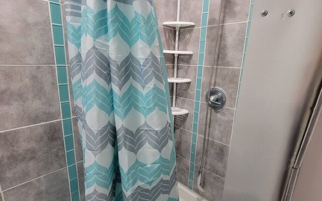 The Great Suite With Parking Near Philadelphia