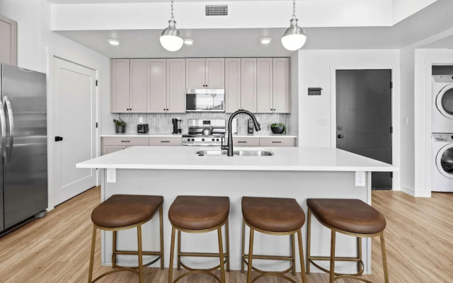 Easy Escape Stay for 8