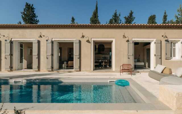 F Topia Villas