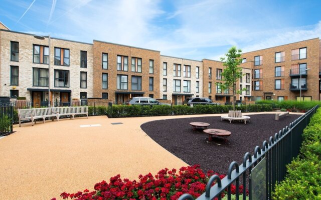 Stylish and Modern 1BR near the River Thames