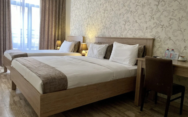 Hotel Nizami Street
