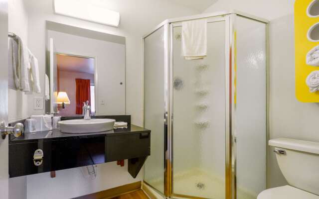 Motel 6 Kelso - Mt. St. Helens