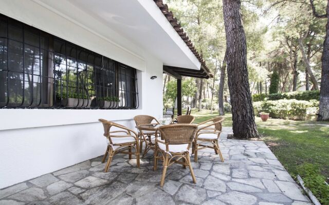 Villa Irini by JJ Hospitality