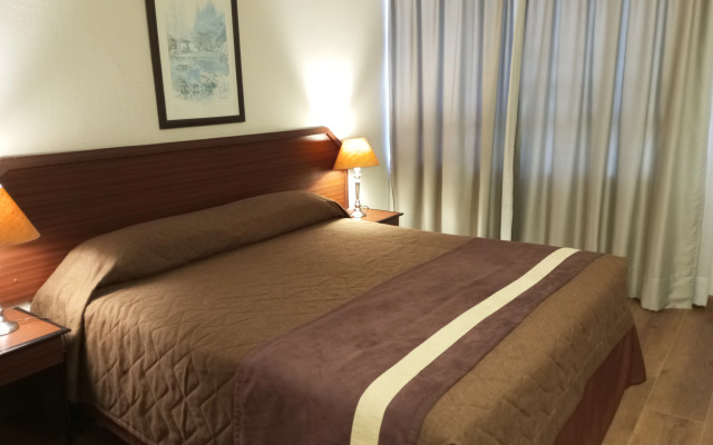 Hotel Alcala del Rio