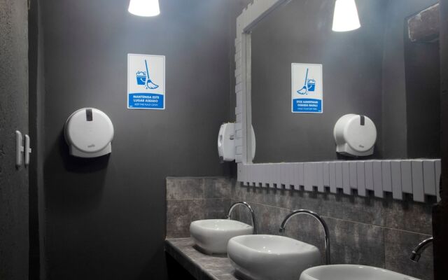 Hostal Seven Nights Cartagena - Hostel