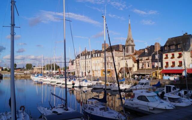 Appartements Maisons Bleues