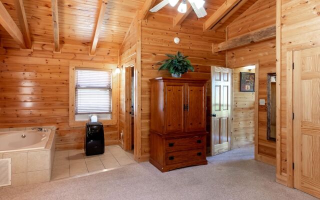 SmokyStays 5 Bedroom Cabin