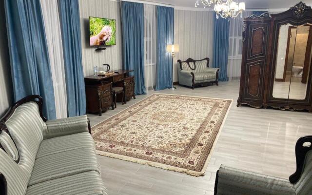 Hotel Astam