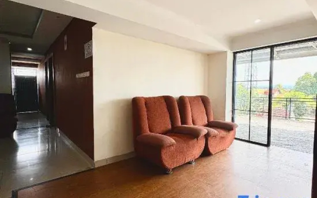 Sans Stay Raja Soeta Hostel Lampung