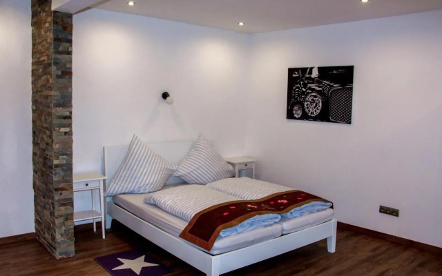 Vintage Apartment