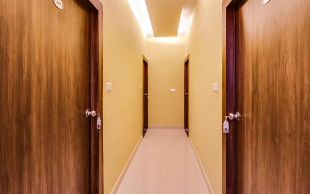 Prince Mama by OYO Rooms