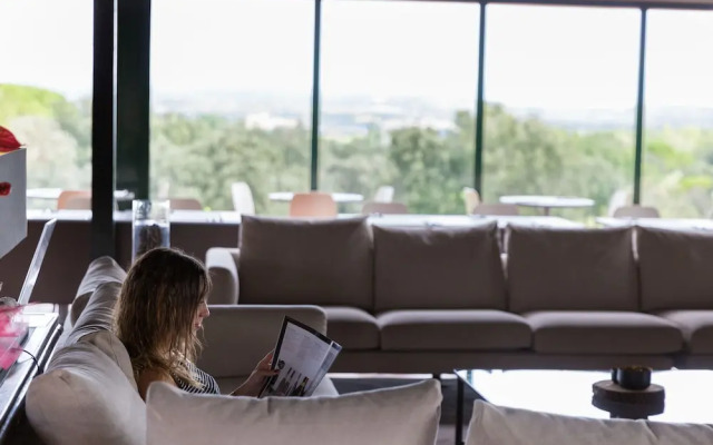 Torremirona Aparthotel Vila Birdie