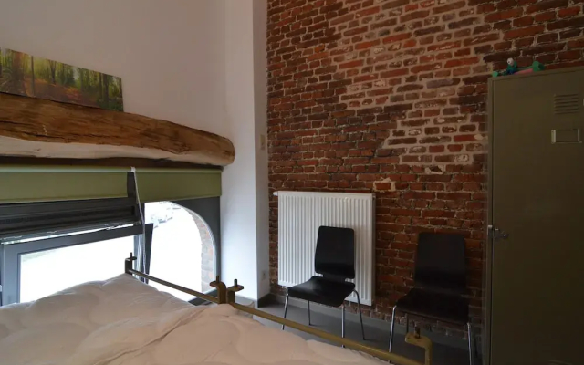 A Cosy Vintage Loft to Discover, Ideal for Exploring the Region by Bike - фото 4