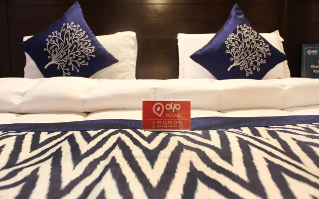 OYO Rooms Paharganj Near Bikaner Sweets
