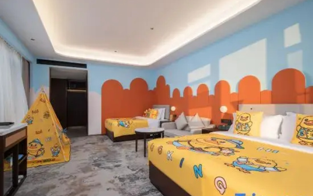 Jinliyuncheng Hotel (Qiankun New Town Shopping Outlet, Hubei Polytechnic Institute)