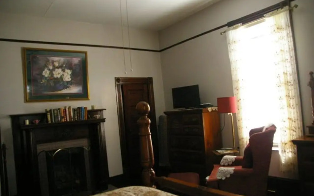 Home Sweet Home Bed & Breakfast