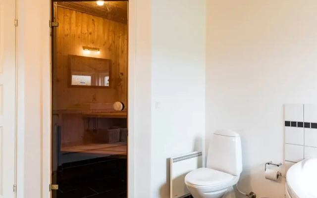 6 Person Holiday Home in Tarm