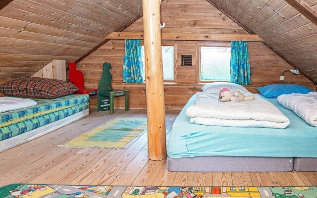 8 Person Holiday Home in Hovborg
