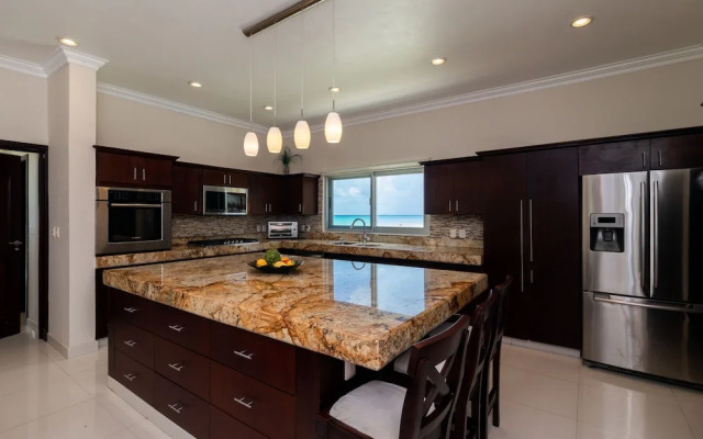 Beachfront Homes by Playa Paradise