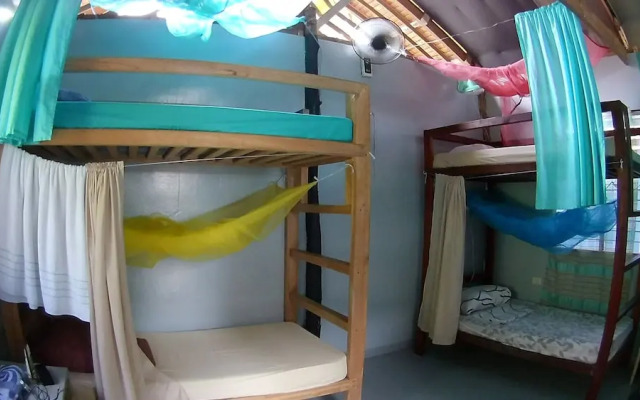 Footprints Homestay - Hostel - Adults Only