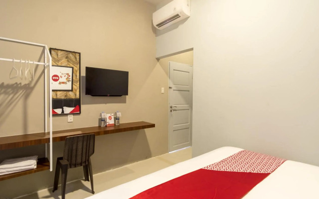Super OYO 360 Mangaan Residence