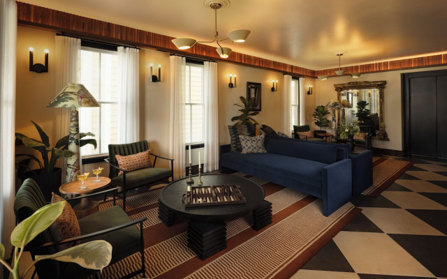 Hotel Albatross