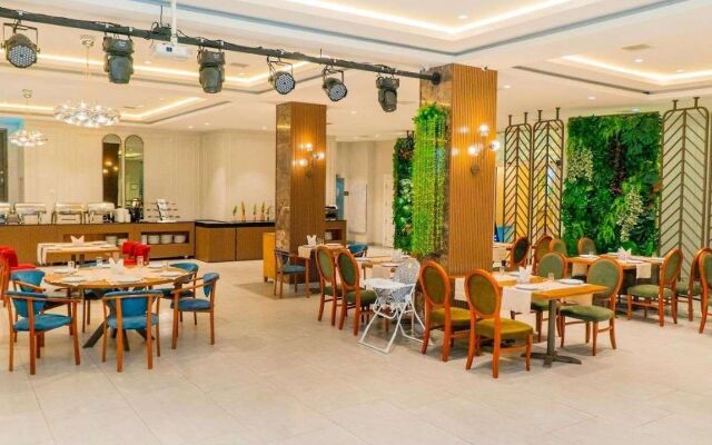 Grand Midway Hotel Baku