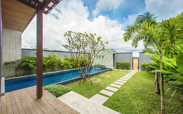 Saiyuan Estate by TropicLook