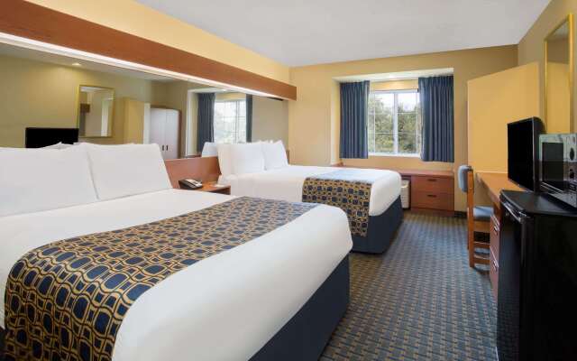 Microtel Inn & Suites by Wyndham Leesburg/Mt Dora