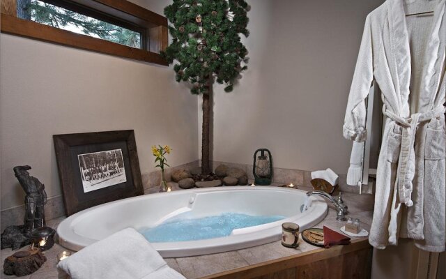 Blue Spruce Bed & Breakfast
