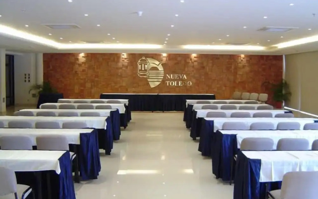 Nueva Toledo Suites & Hotel