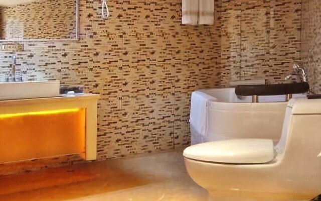 Parliz Commer Hotel