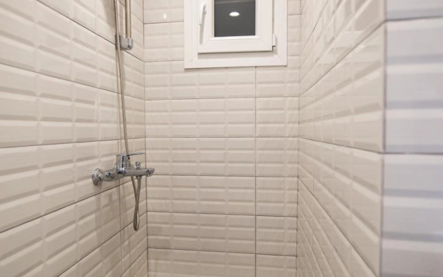 WHITE LUX APARTMENT FOR 2 vipgreece