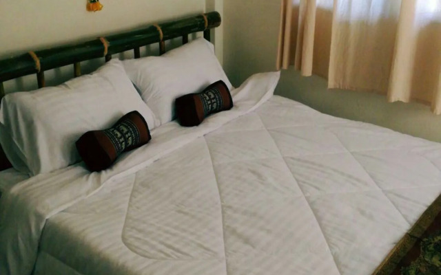 Aiyares Chalet Chiangmai