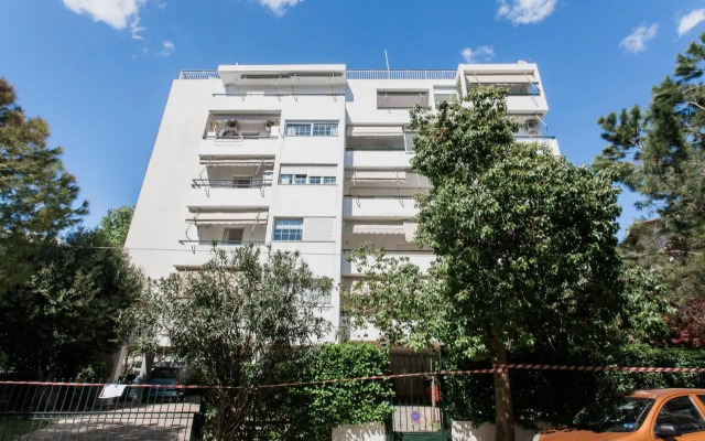 Splendid 3BR Apartment close to Olympic Stadium