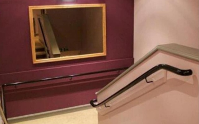 Rooms at 1703