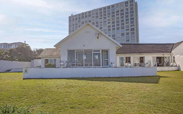 Rockhaven On The Beach