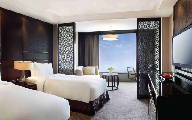 Crowne Plaza New Delhi Mayur Vihar Noida by IHG – Guest Rooms – Delhi