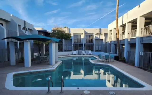 Las Palmas Airport Inn