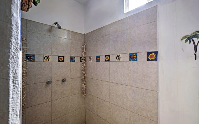 Sayulita Condo: Walk to Beach, Plaza & Dining!