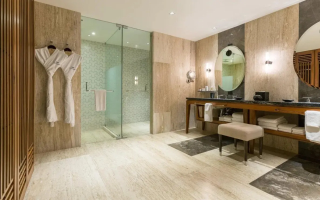 Hyatt Centric Playa del Carmen - Downtown House & Beach House