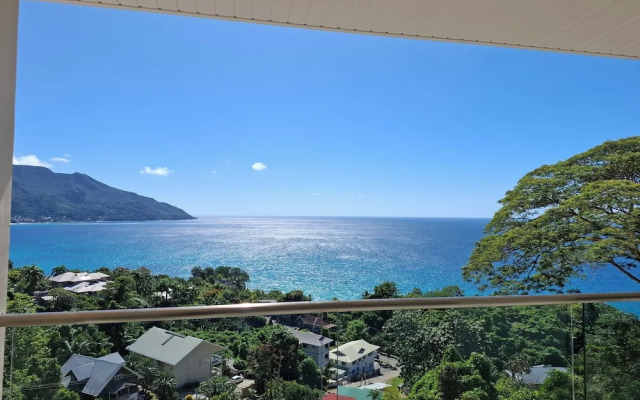 Tropical Secrets Holiday Apartments