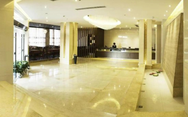 Yilujiu Business Hotel