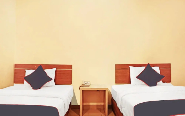Super OYO Collection O 91409 Hotel Fiducia Otista 153 - 157