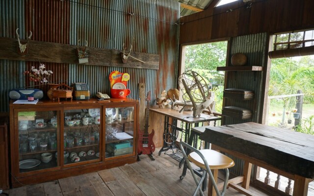 Heun Plai Na Homestay