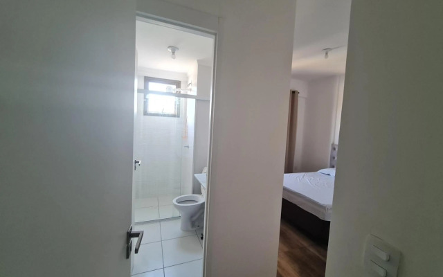 Apartamento na Praia Martim de Sá com linda vista