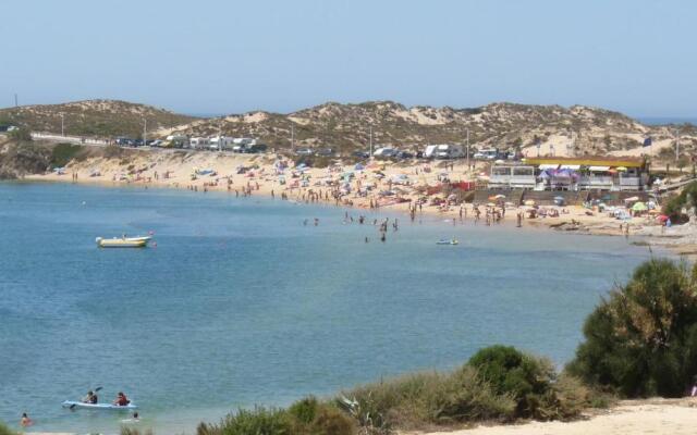 Born to Stay in Milfontes