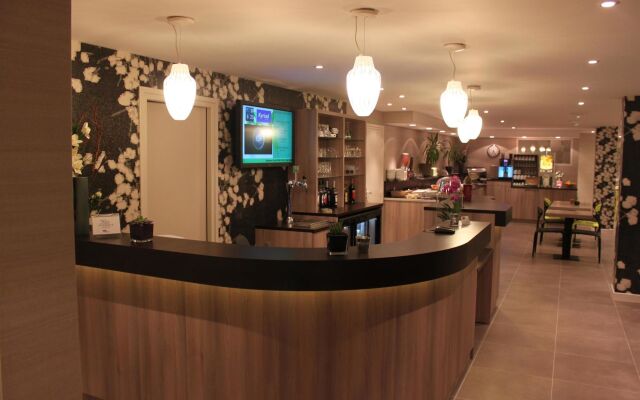 Hôtel Kyriad Lyon Est