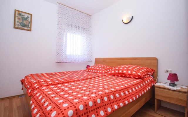 Amazing Apartment in Medulin With 1 Bedrooms and Wifi