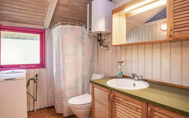 Lovely Holiday Home in Humble near Sea